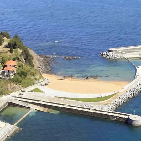 Apartment Apartamento Mauleon 5 *